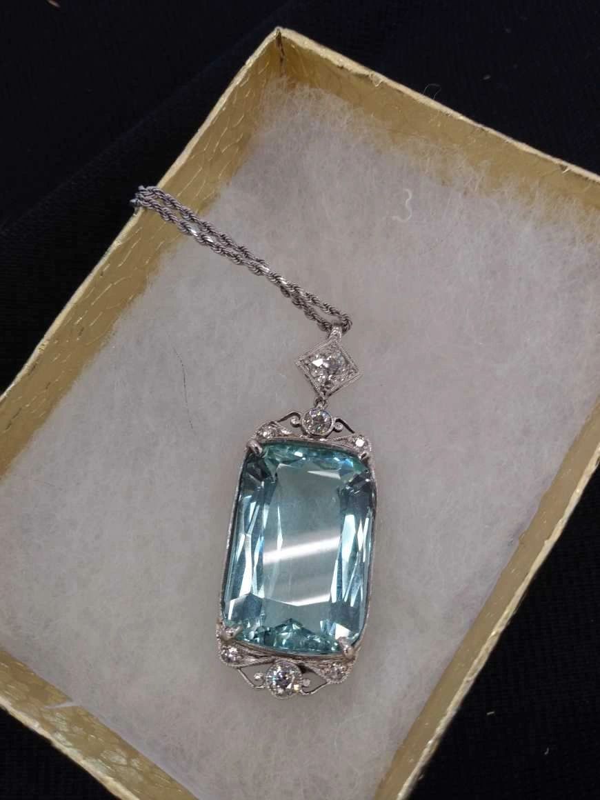 Antique gemstone jewelry